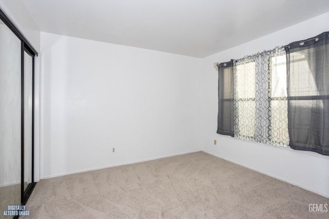 6500 Hidden Cove Court, Bakersfield, CA 93307