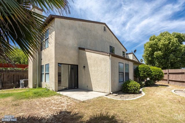 6500 Hidden Cove Court, Bakersfield, CA 93307