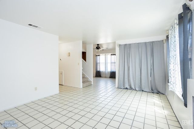 6500 Hidden Cove Court, Bakersfield, CA 93307