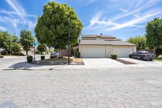 6500 Hidden Cove Court, Bakersfield, CA 93307