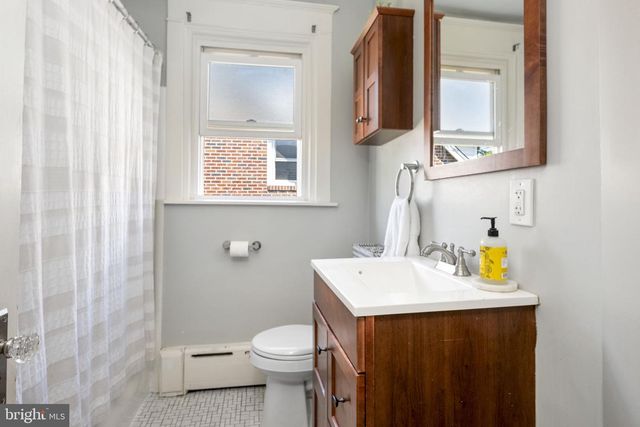 603 NAYLORS RUN RD, Havertown, PA 19083