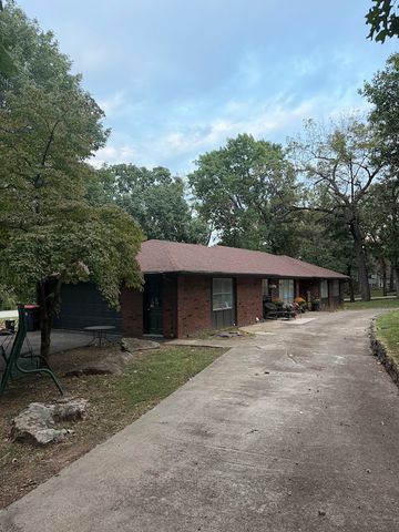 9783 E Mesa Drive S, Claremore, OK 74017