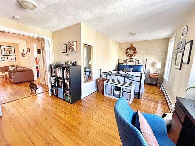 307 Sumner St 3, Boston, MA 02128