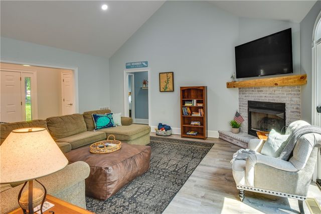 206 Petty Road, Seneca, SC 29672