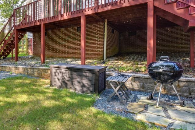 206 Petty Road, Seneca, SC 29672