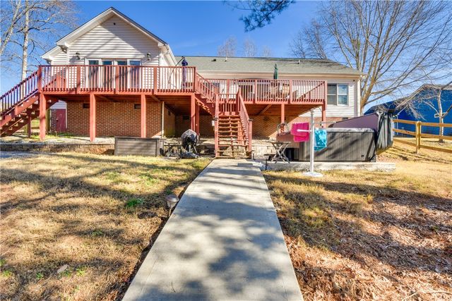 206 Petty Road, Seneca, SC 29672