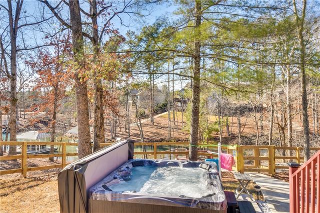 206 Petty Road, Seneca, SC 29672
