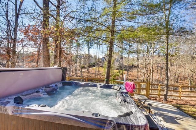206 Petty Road, Seneca, SC 29672