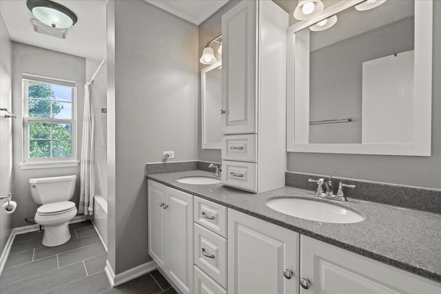 2680 Jenna Circle, Montgomery, IL 60538