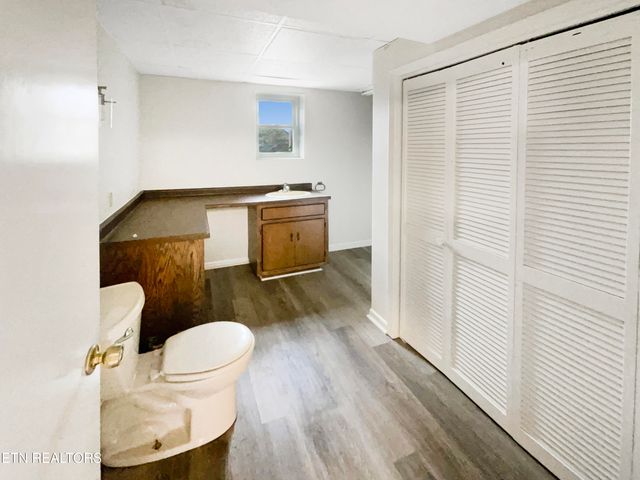 1012 Kensington Blvd, Maryville, TN 37803