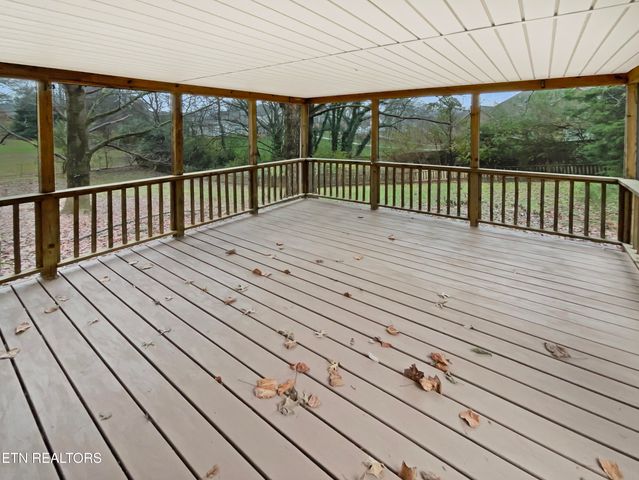 1012 Kensington Blvd, Maryville, TN 37803