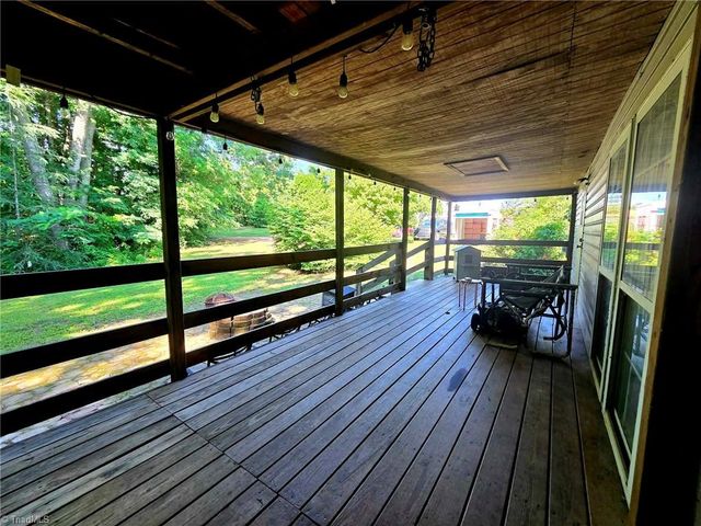 9661 Hampton Road, Lexington, NC 27295