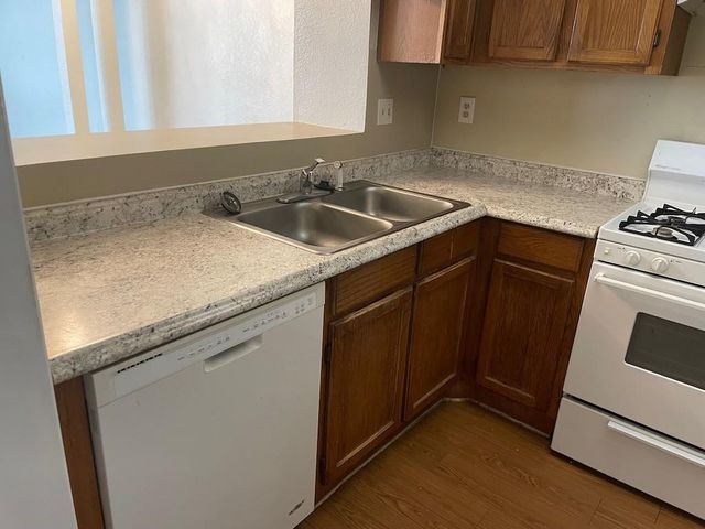 12307 Deer Falls DR B, Austin, TX 78729