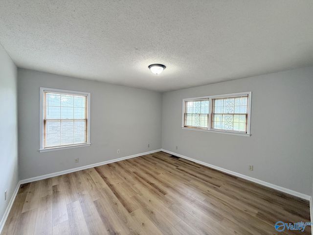 2522 Aspen Avenue NW, Huntsville, AL 35810