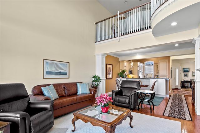 9 Cutter Lane, Tiverton, RI 02878