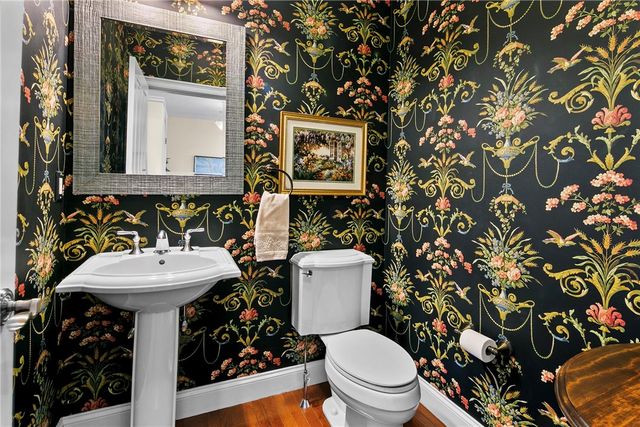 9 Cutter Lane, Tiverton, RI 02878