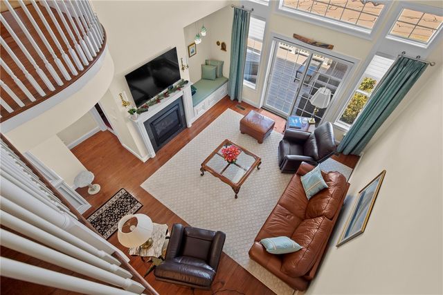 9 Cutter Lane, Tiverton, RI 02878