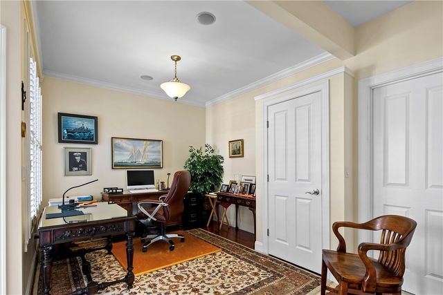 9 Cutter Lane, Tiverton, RI 02878