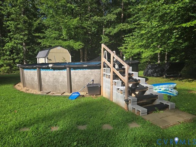 313 Briarwood Dr, Farmville, VA 23901