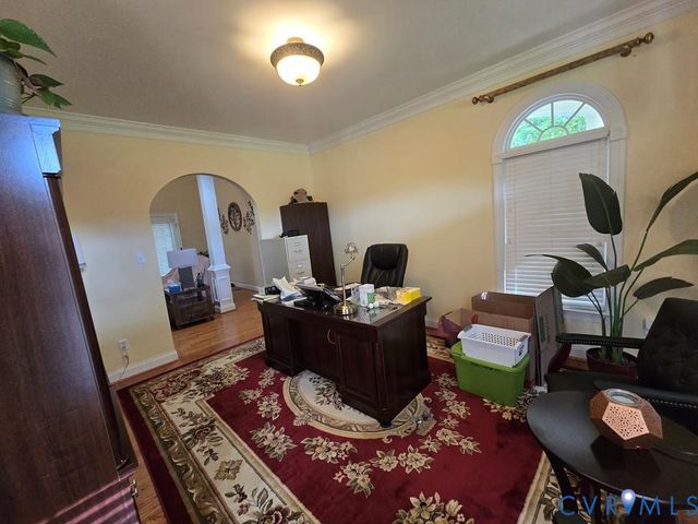 313 Briarwood Dr, Farmville, VA 23901