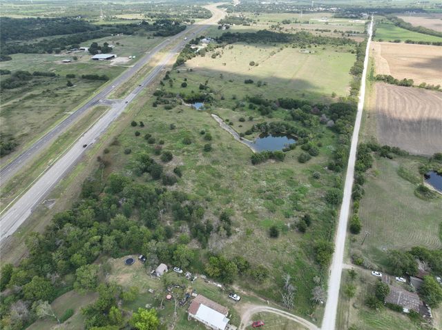 789 County Road 3363, Mount Calm, TX 76673