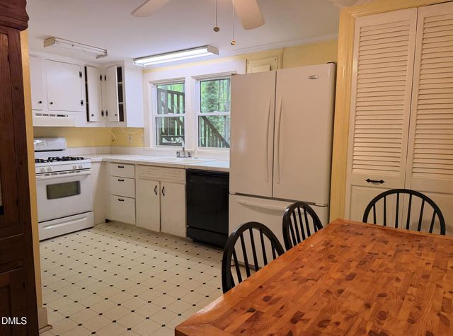 1753 Old Lystra Road, Chapel Hill, NC 27517
