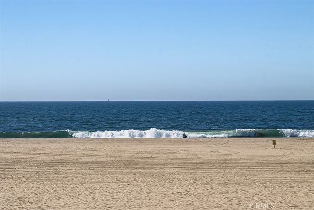 528 -530 The Strand, Hermosa Beach, CA 90254