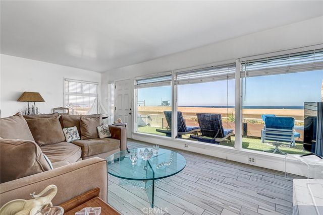 528 -530 The Strand, Hermosa Beach, CA 90254
