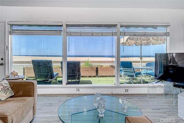 528 -530 The Strand, Hermosa Beach, CA 90254