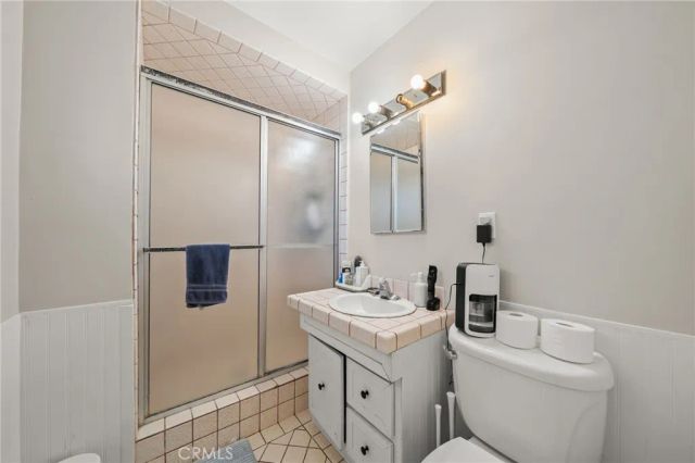 3501 Claremore Avenue, Long Beach, CA 90808