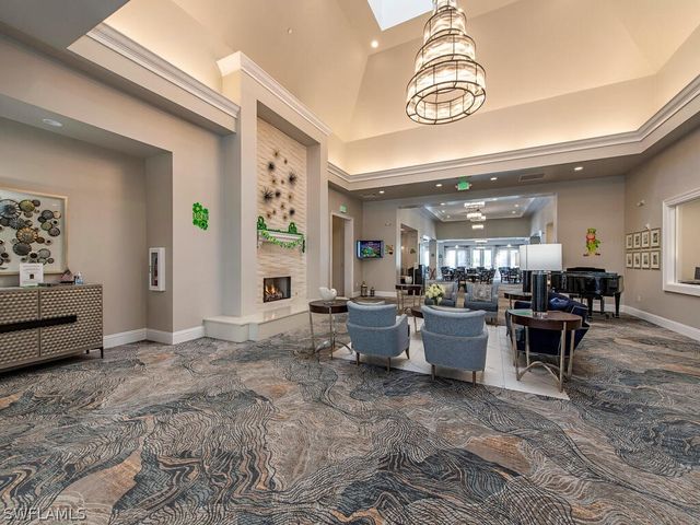 4815 Aston Gardens WAY B-202, Naples, FL 34109