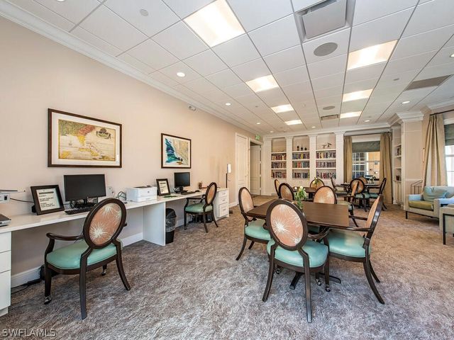 4815 Aston Gardens WAY B-202, Naples, FL 34109