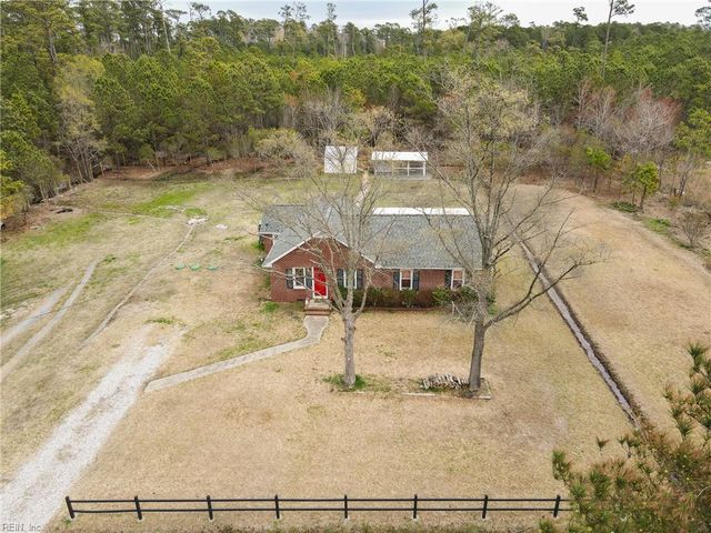 2111 Jenkins Neck RD, Gloucester Point, VA 23062