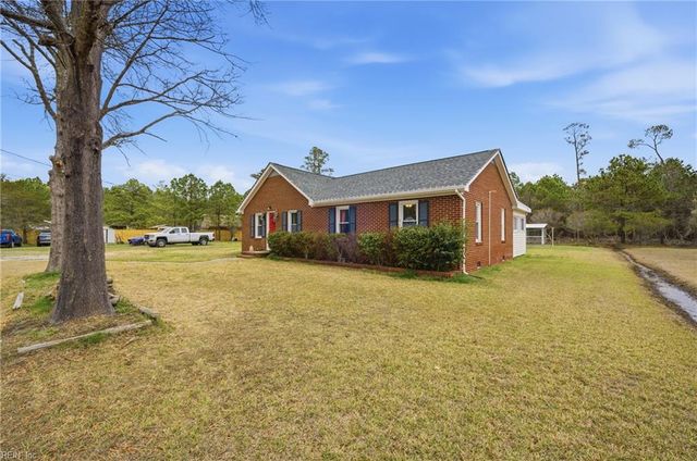 2111 Jenkins Neck RD, Gloucester Point, VA 23062