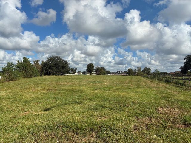 2934 Horse Trail Drive, Rosharon, TX 77583