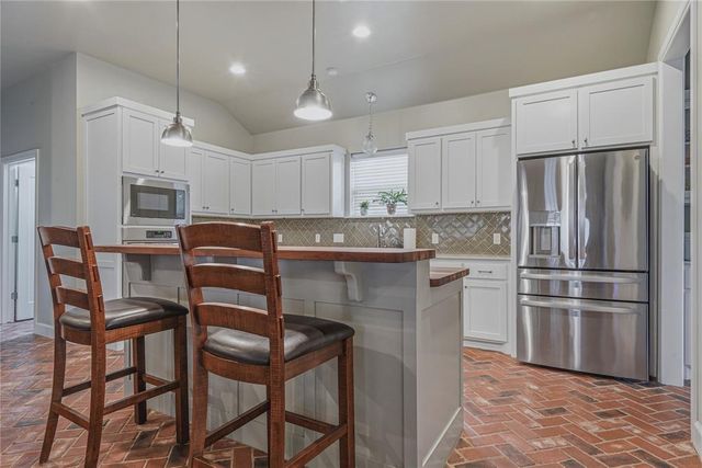 113 Chardonnay Lane, Norman, OK 73071