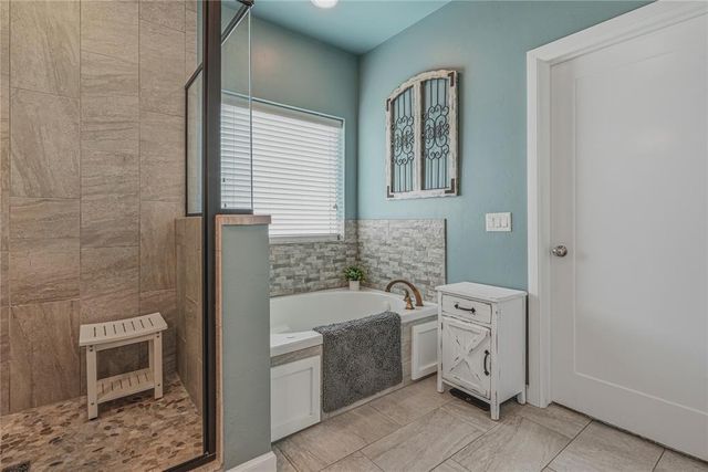 113 Chardonnay Lane, Norman, OK 73071