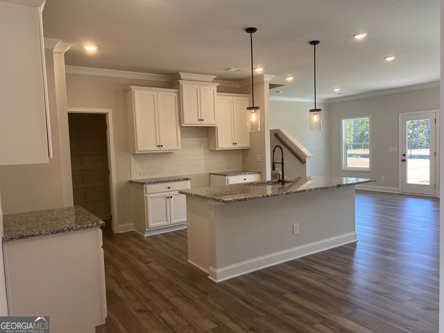 3546 Iron Hearth Bend 95C, Snellville, GA 30039