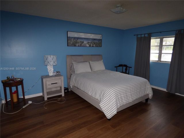 11000 NW 21st Ct, Miami, FL 33167