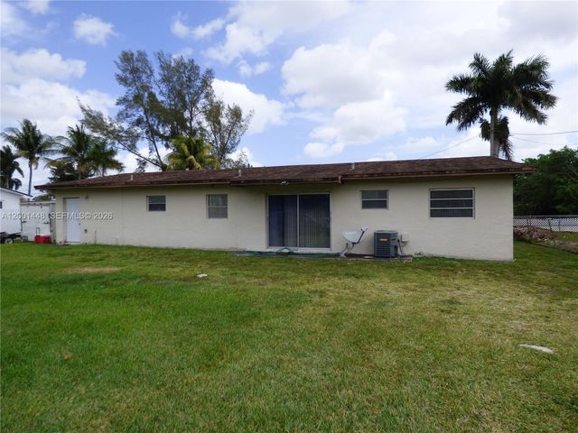 11000 NW 21st Ct, Miami, FL 33167