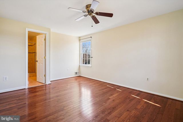 12179 QUEENS BRIGADE DR, Fairfax, VA 22030