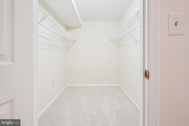 12179 QUEENS BRIGADE DR, Fairfax, VA 22030