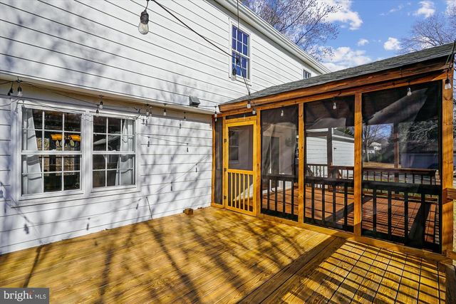 12179 QUEENS BRIGADE DR, Fairfax, VA 22030