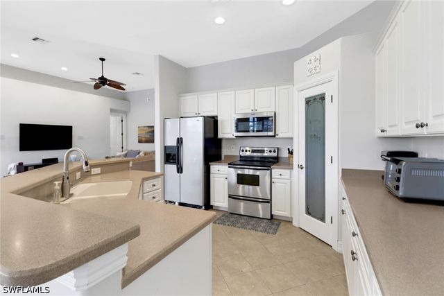 6757 Bent Grass DR, Naples, FL 34113