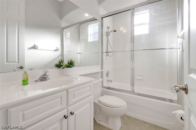 6757 Bent Grass DR, Naples, FL 34113