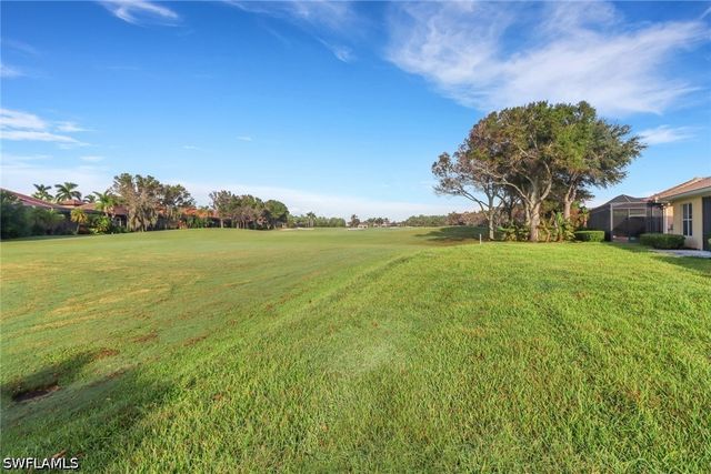 6757 Bent Grass DR, Naples, FL 34113