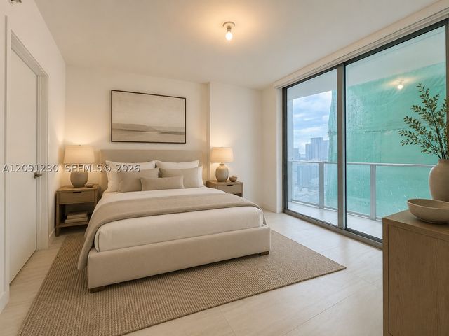 77 SE 5th st 2506, Miami, FL 33131