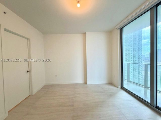 77 SE 5th st 2506, Miami, FL 33131