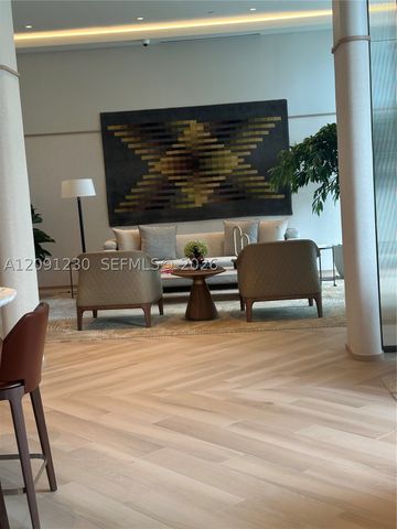 77 SE 5th st 2506, Miami, FL 33131