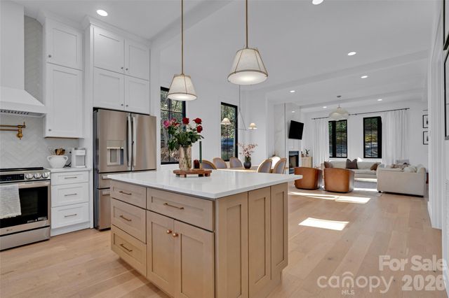 26 Pineview Road, Fairview, NC 28730